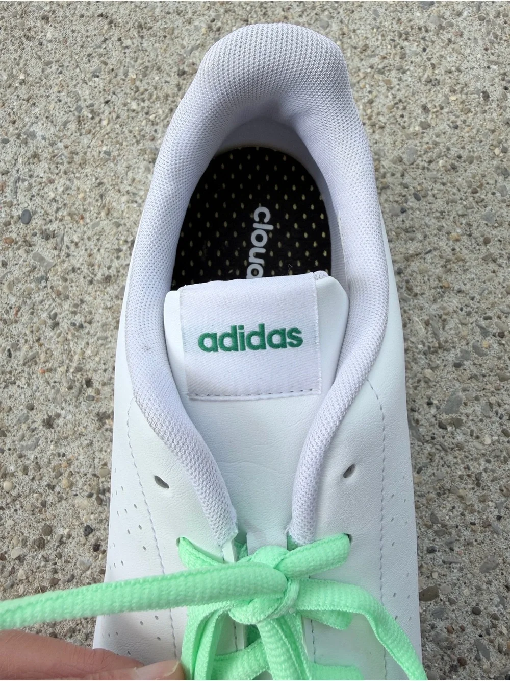 Adidas Advantage Cloudfoam Sneakers Men 11.5 Women 12.5 White Green GW5300